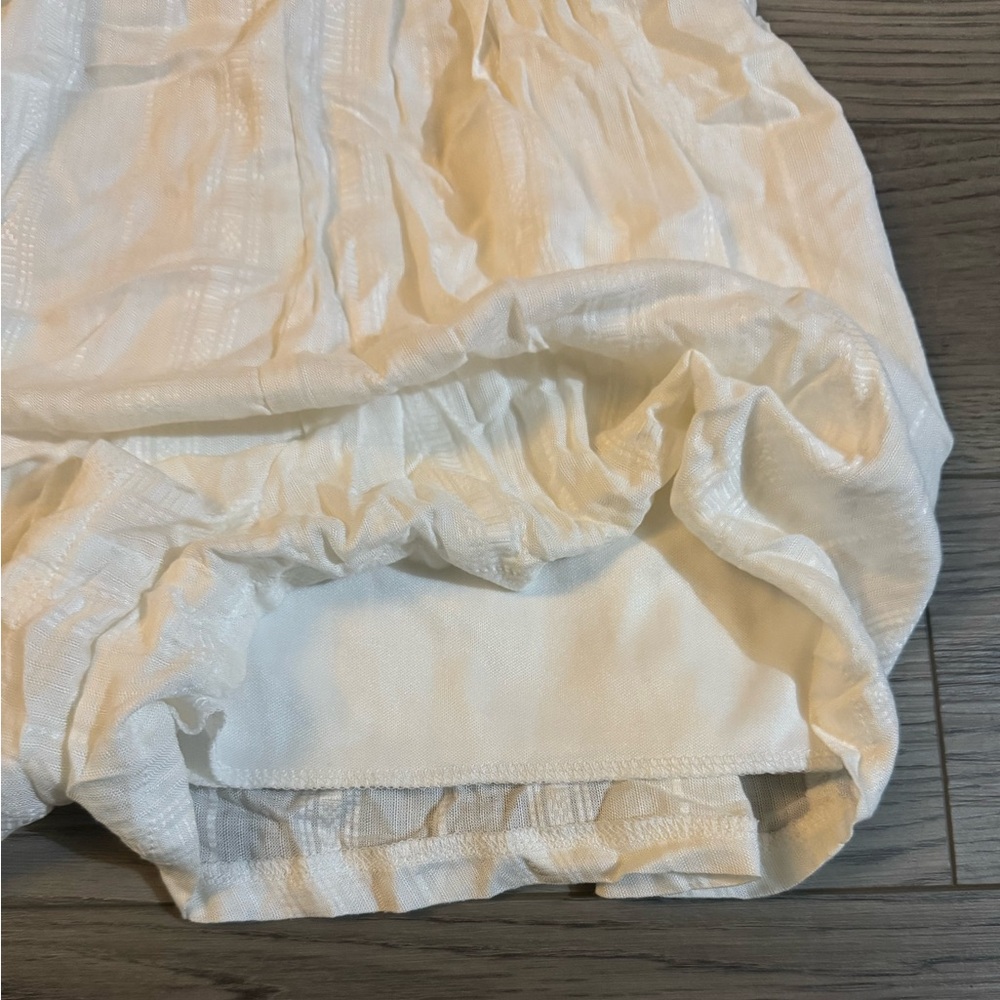 White Front Bow Patterned Romper (Xs) - image 4